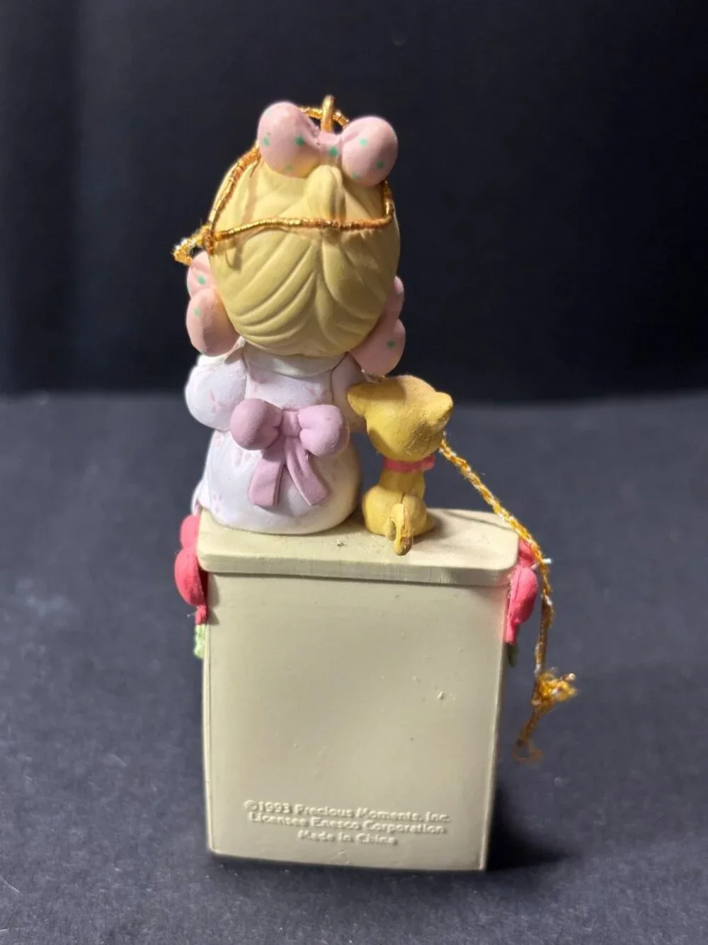 Precious Moments Holiday Ornament A Special Holiday Note Vintage 1993